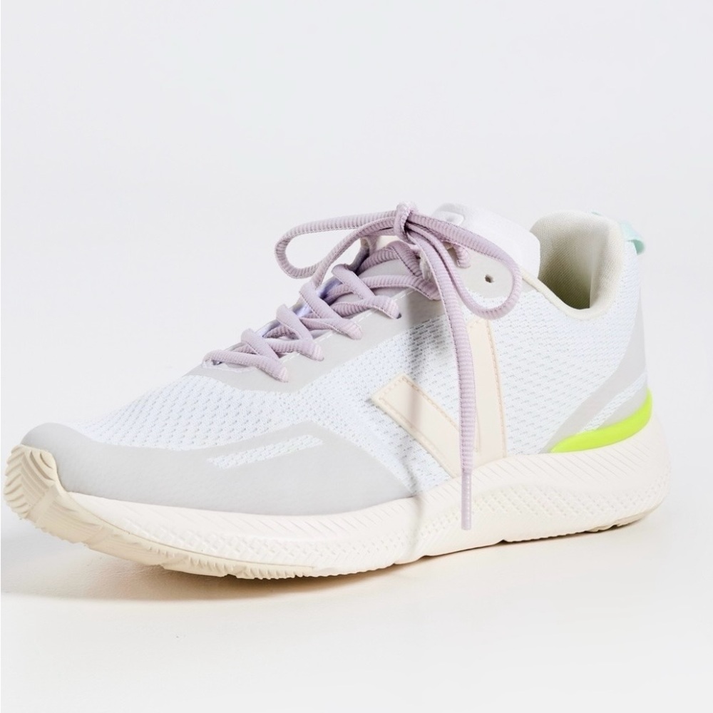 Veja Impala Sneakers (worn twice) 

Color: Frost Cream
Size: 37